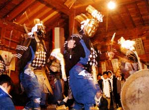 写真：秋田・農村の祭