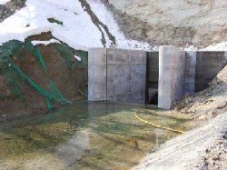 画像：転流工 トンネルの入り口