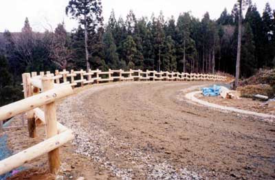 画像 : 安全保護工 転落防止柵として使用