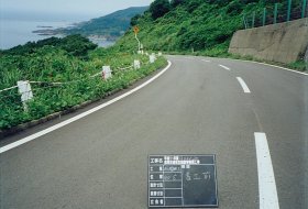 写真:ケーブル交換前