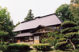 写真：渡部家住宅　主屋