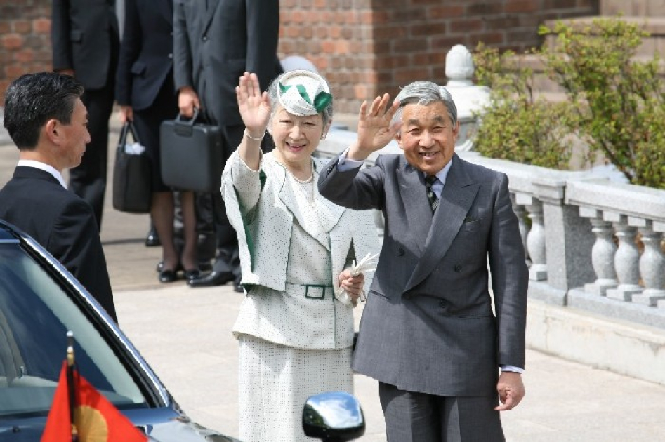 全国植樹祭御臨席のため天皇皇后両陛下が御来県（20年6月14日