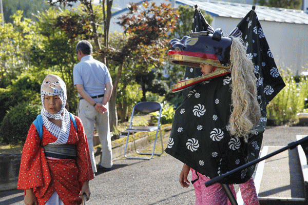 写真：八沢木獅子舞6