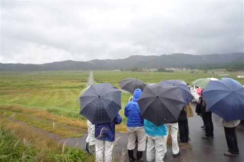 画像：横岡集落の訪問の様子