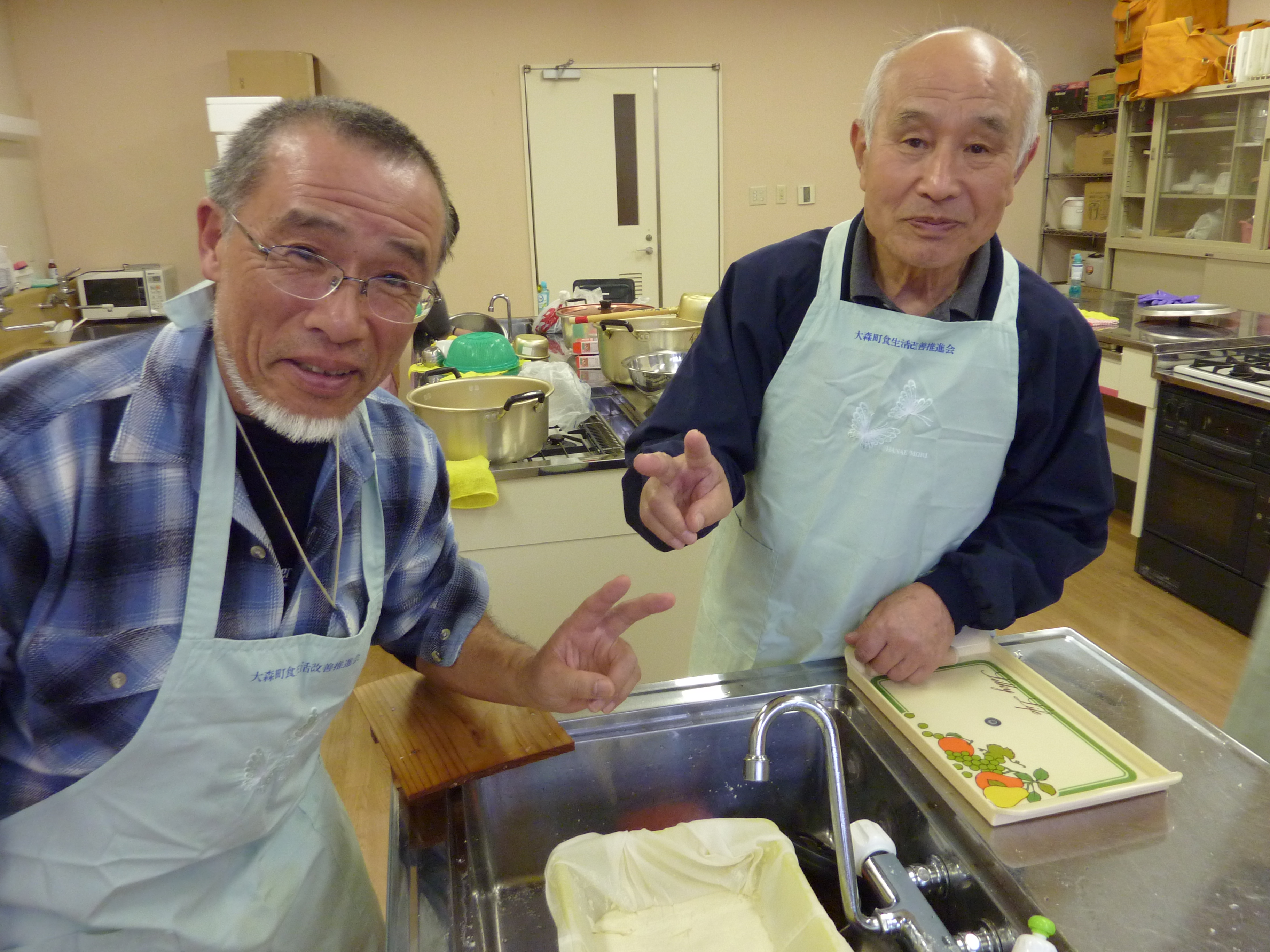 写真：味覚体験の様子7