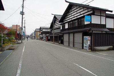 写真：町役場前メイン通り