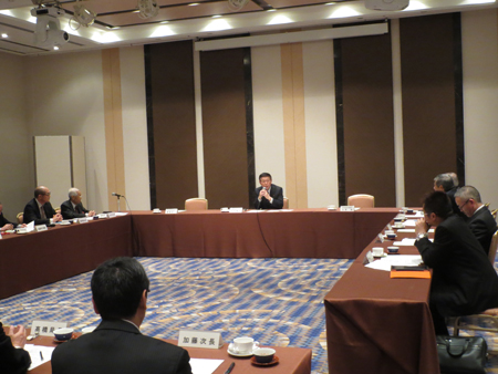 画像 : 秋田県中小企業団体中央会との懇談会の様子2