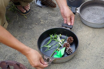 写真:花炭(火入れ前)