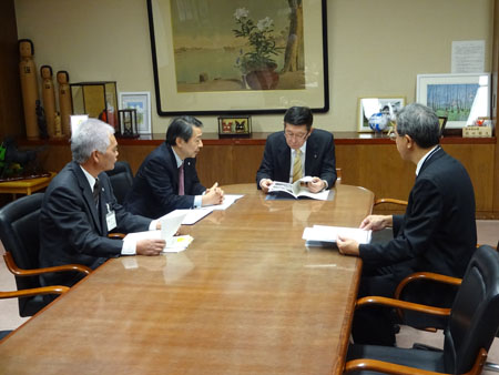 画像：北秋田市長と知事2