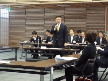 写真:秋田県総合教育会議の様子1