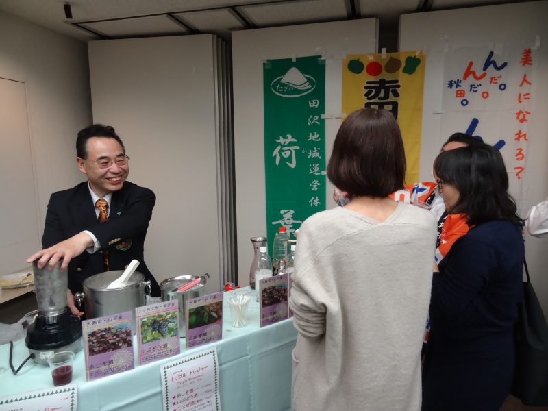 写真　交流会全体の様子２