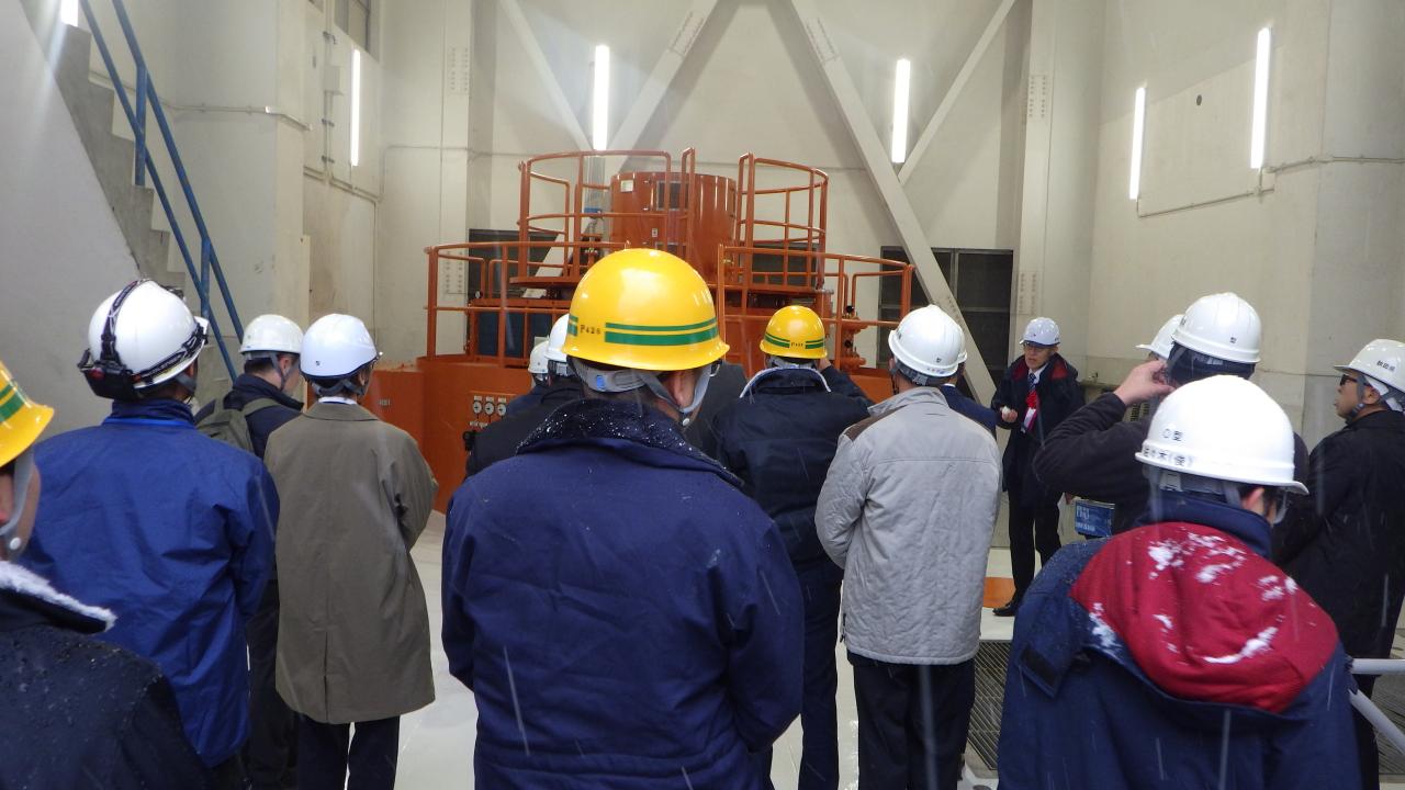 発電所見学会1
