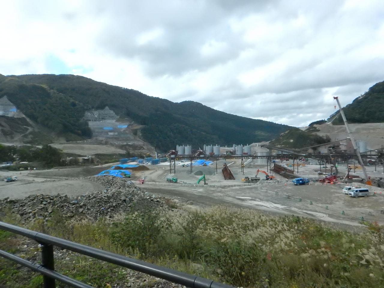 成瀬ダム工事