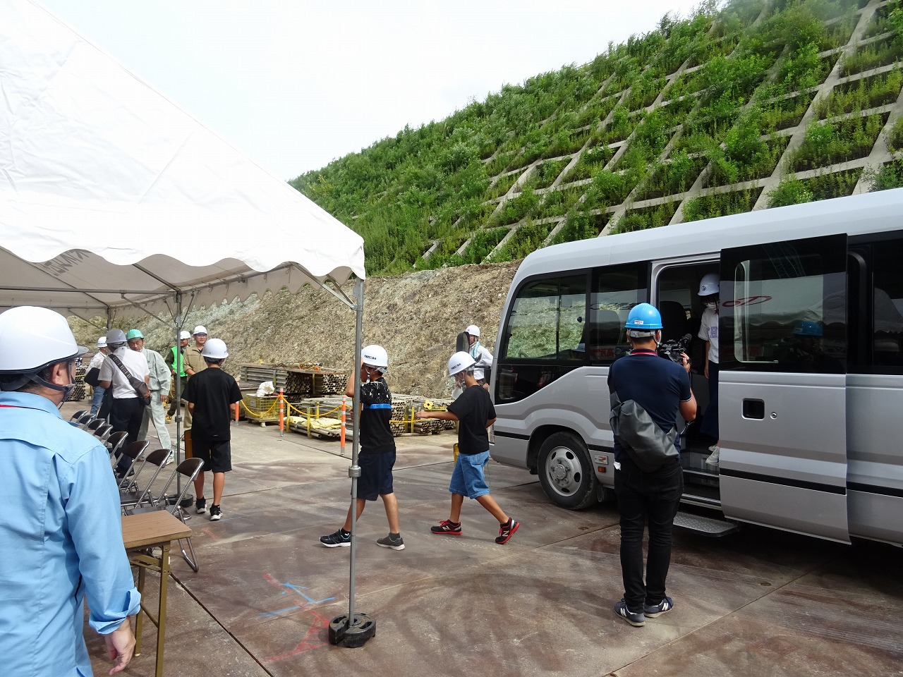 建設現場への入場