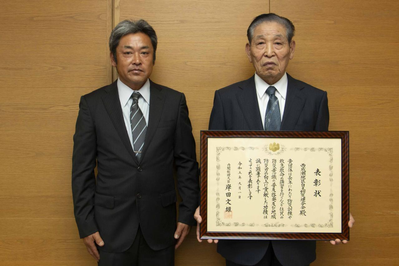 横手市長へ表敬訪問された季子会長（右）と佐藤和彦副会長