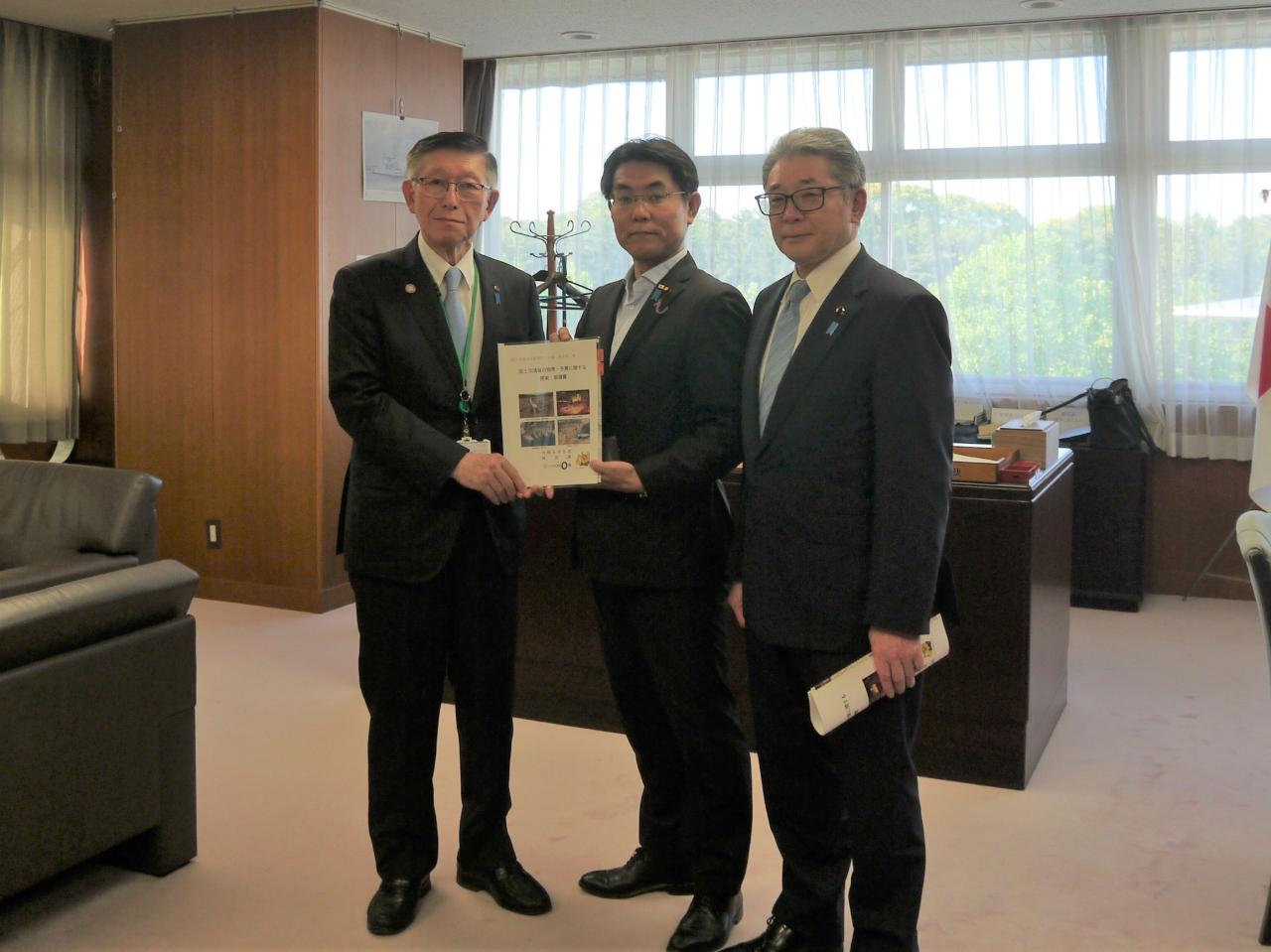 石橋国土交通大臣政務官への要望