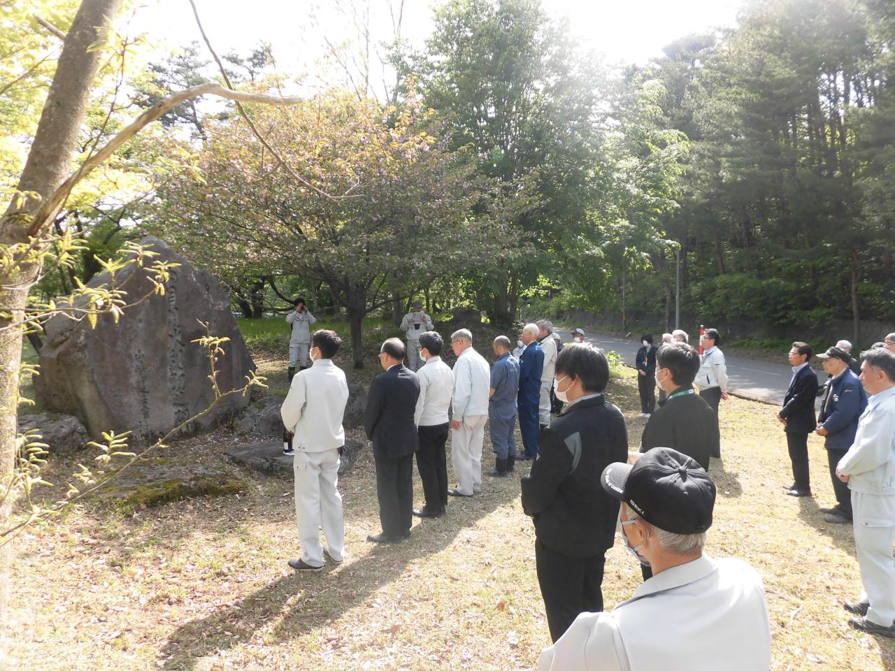 落水式の開会式の様子
