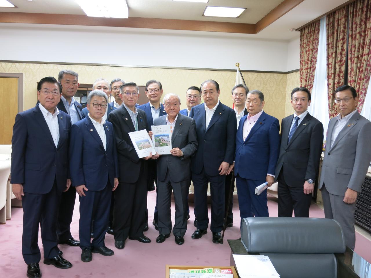 鈴木財務大臣への要望