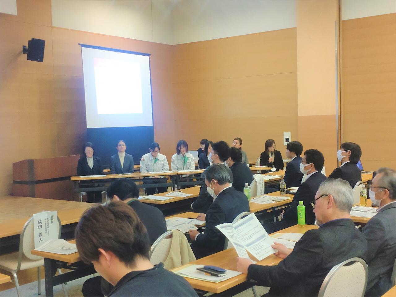 発表の様子1