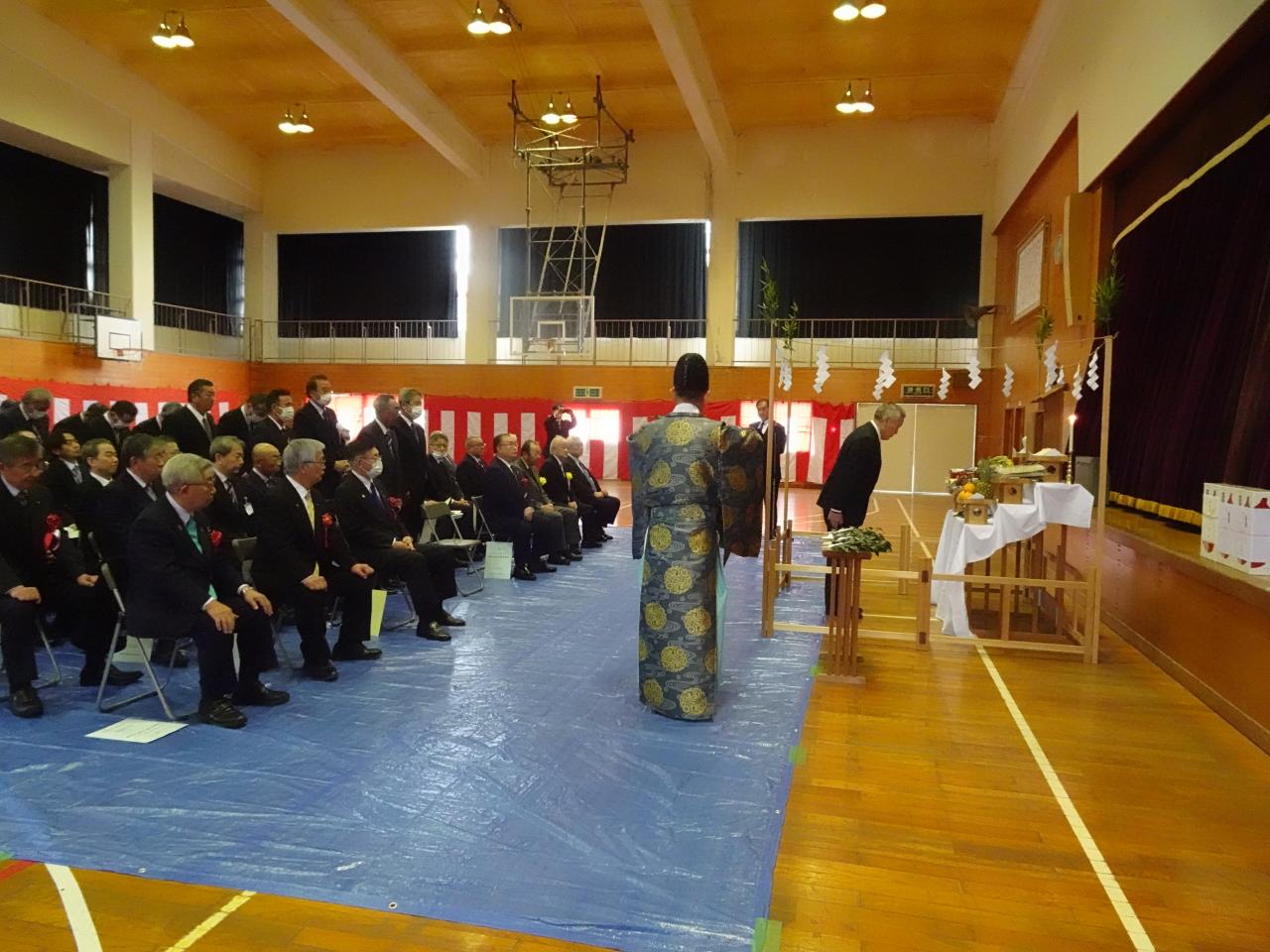 神事の様子