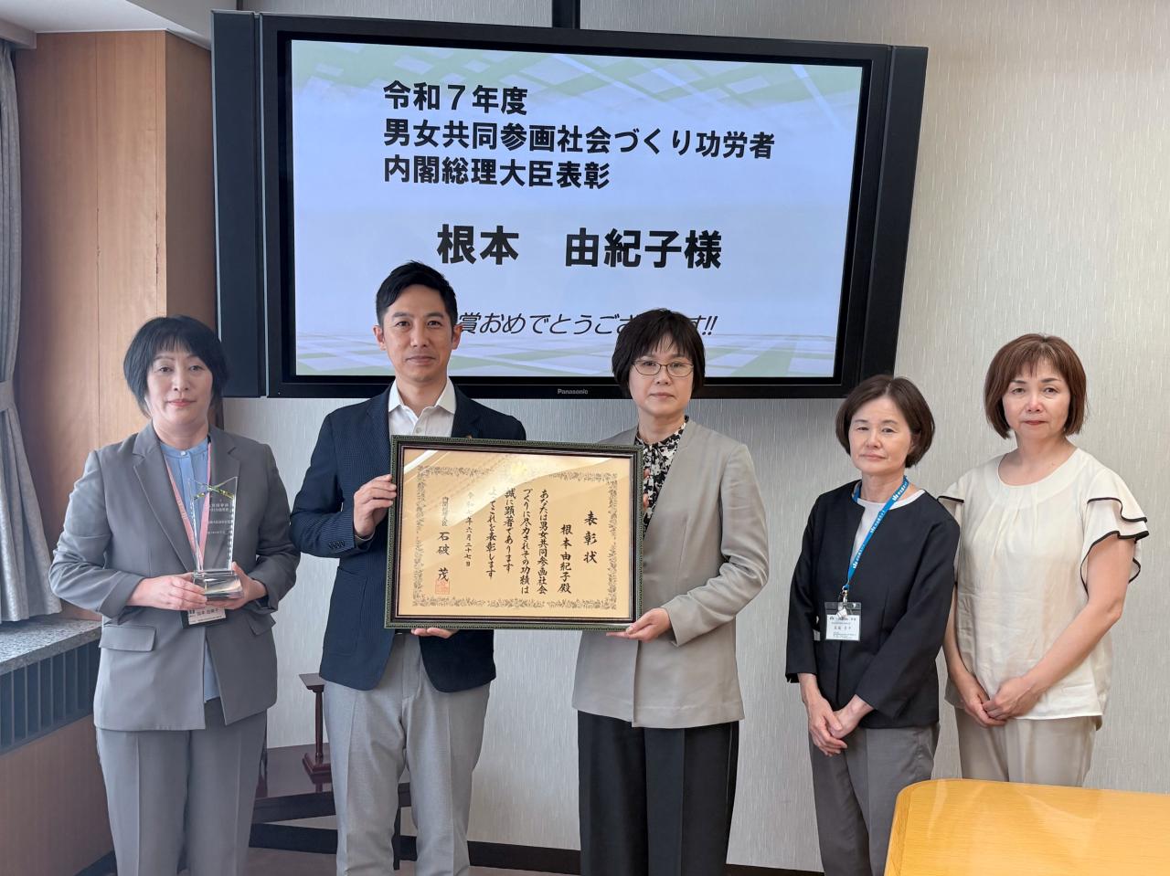 知事・和賀氏・同行者・理事