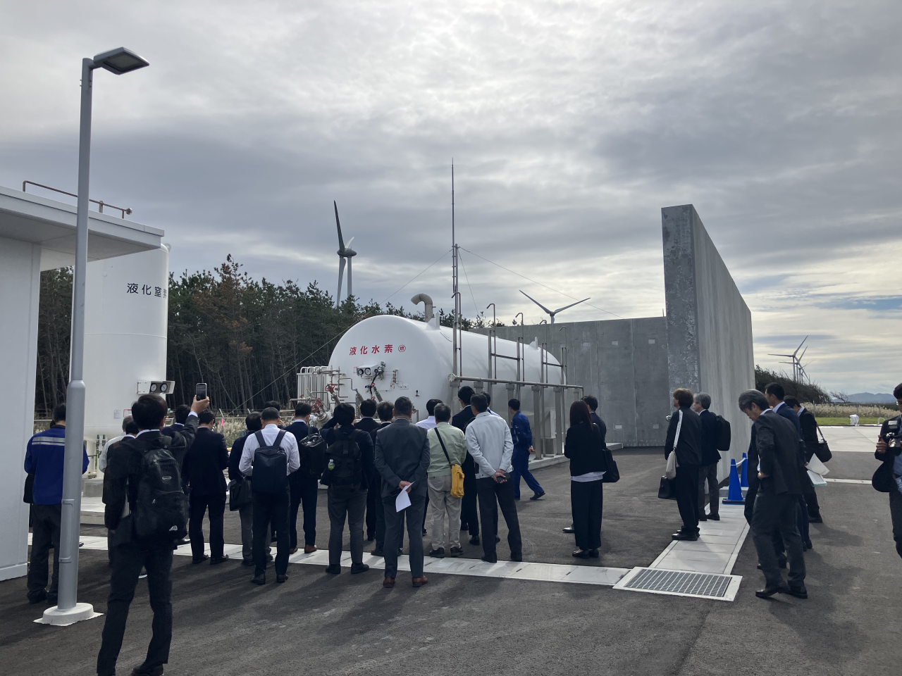 能代ロケット実験場南地区視察の様子