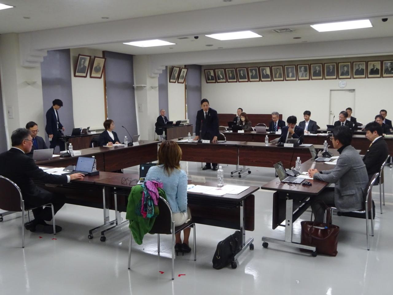 071223-2 令和７年度第１回秋田県総合教育会議