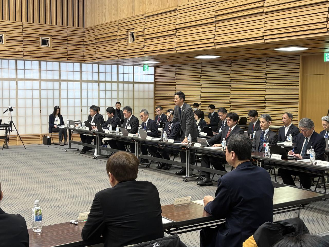 080202 令和７年度第３回秋田県総合政策審議会