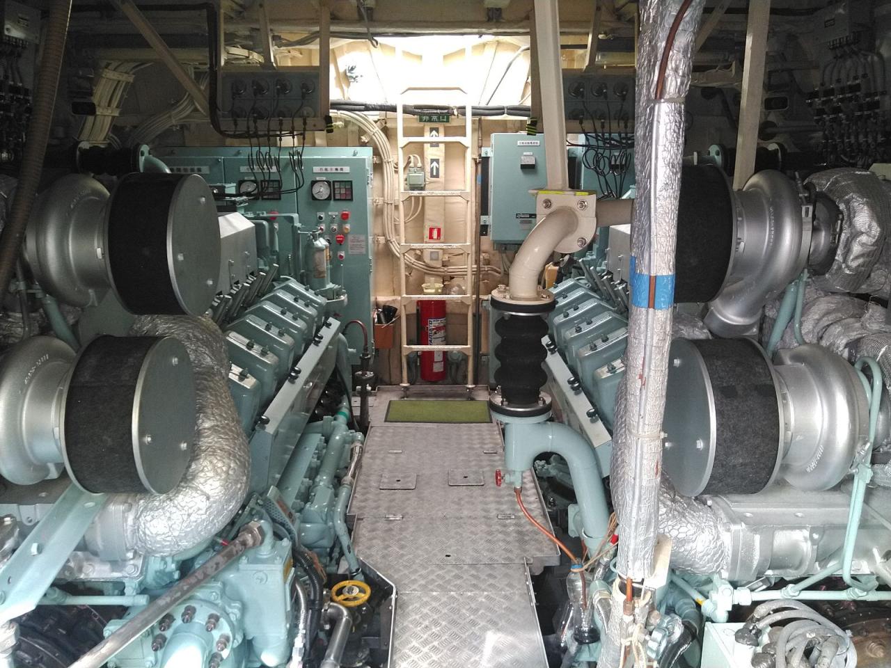 画像：装備・内装