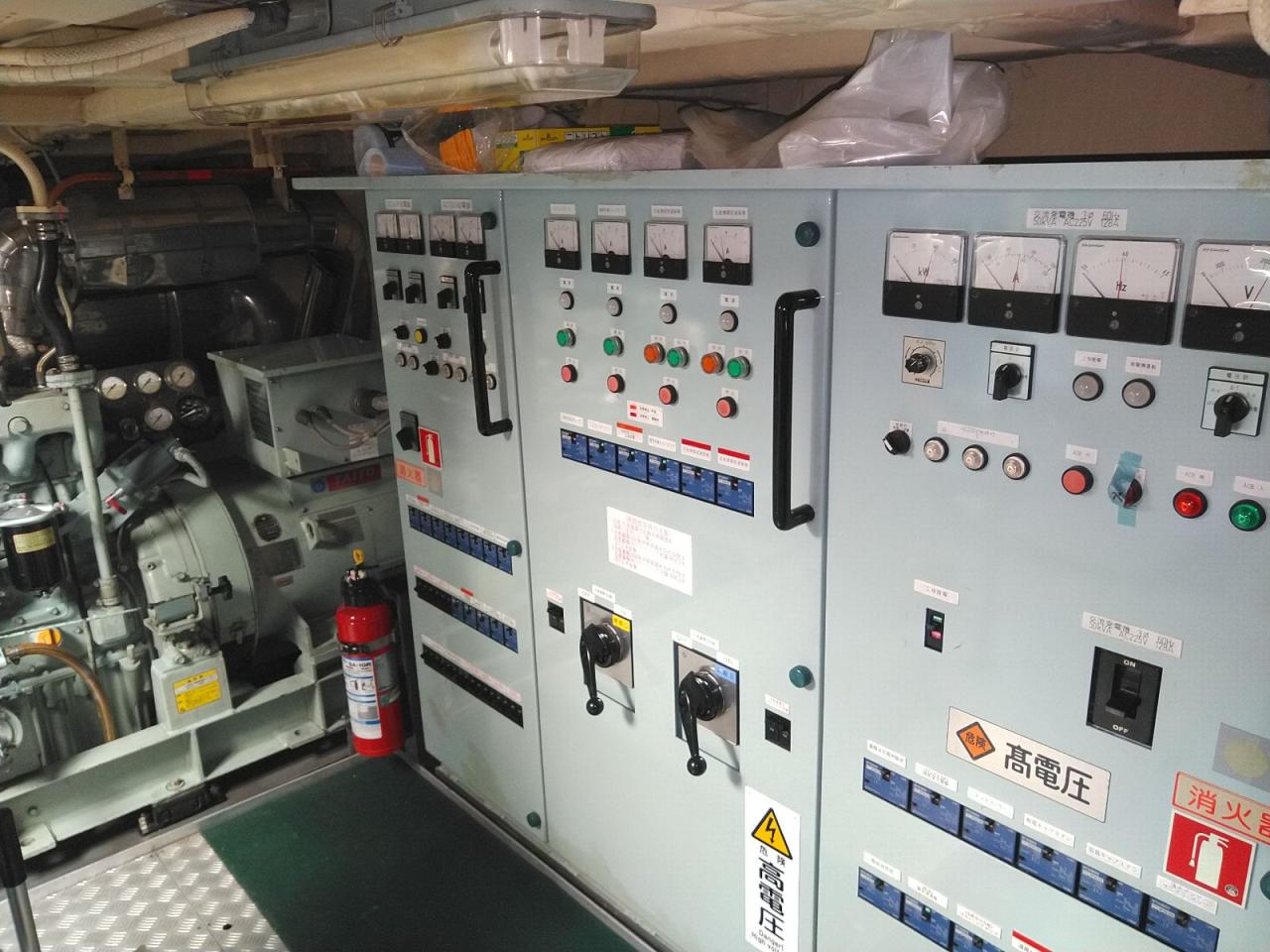 画像：装備・内装