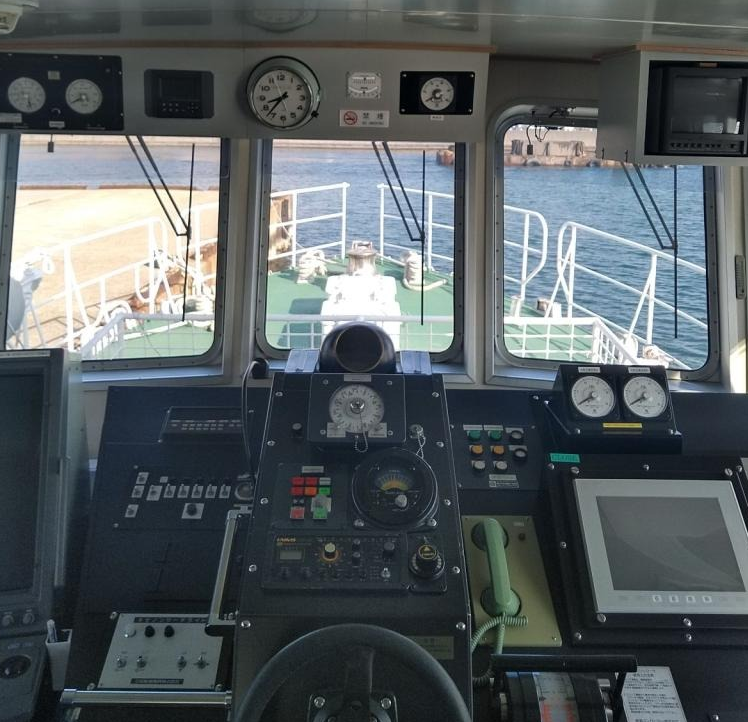 画像：装備・内装