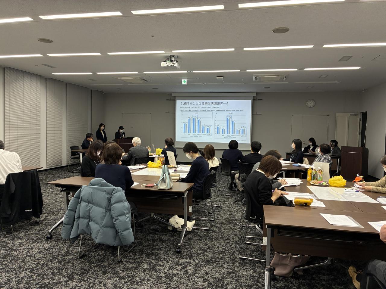 県南地区の市町村の事例発表の様子です