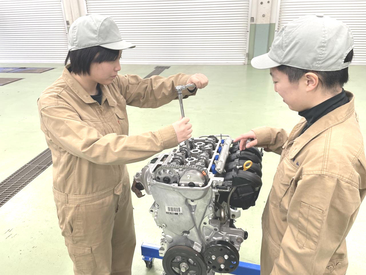 エンジン取り外し